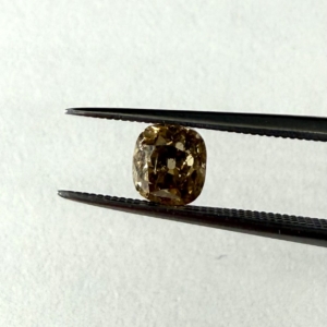 Full  Cut  Cognac Champagne  Cushion Old Mine 0.84ct