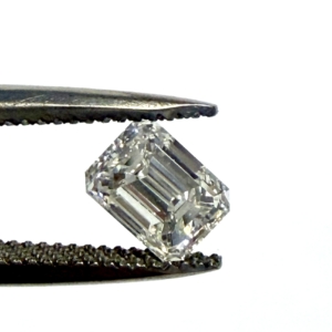 Emerald CUT WHITE 0.51ct